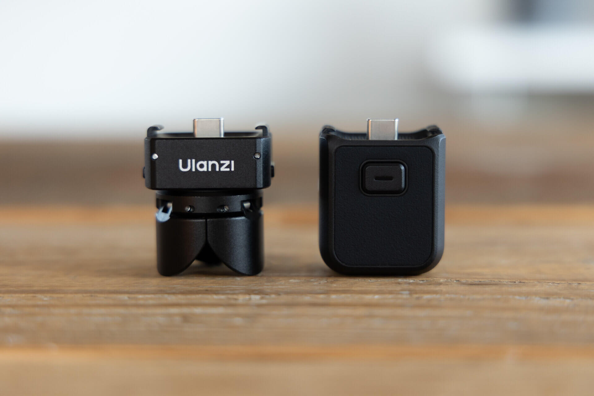 Djipocket3 ulanzi ministand 13.