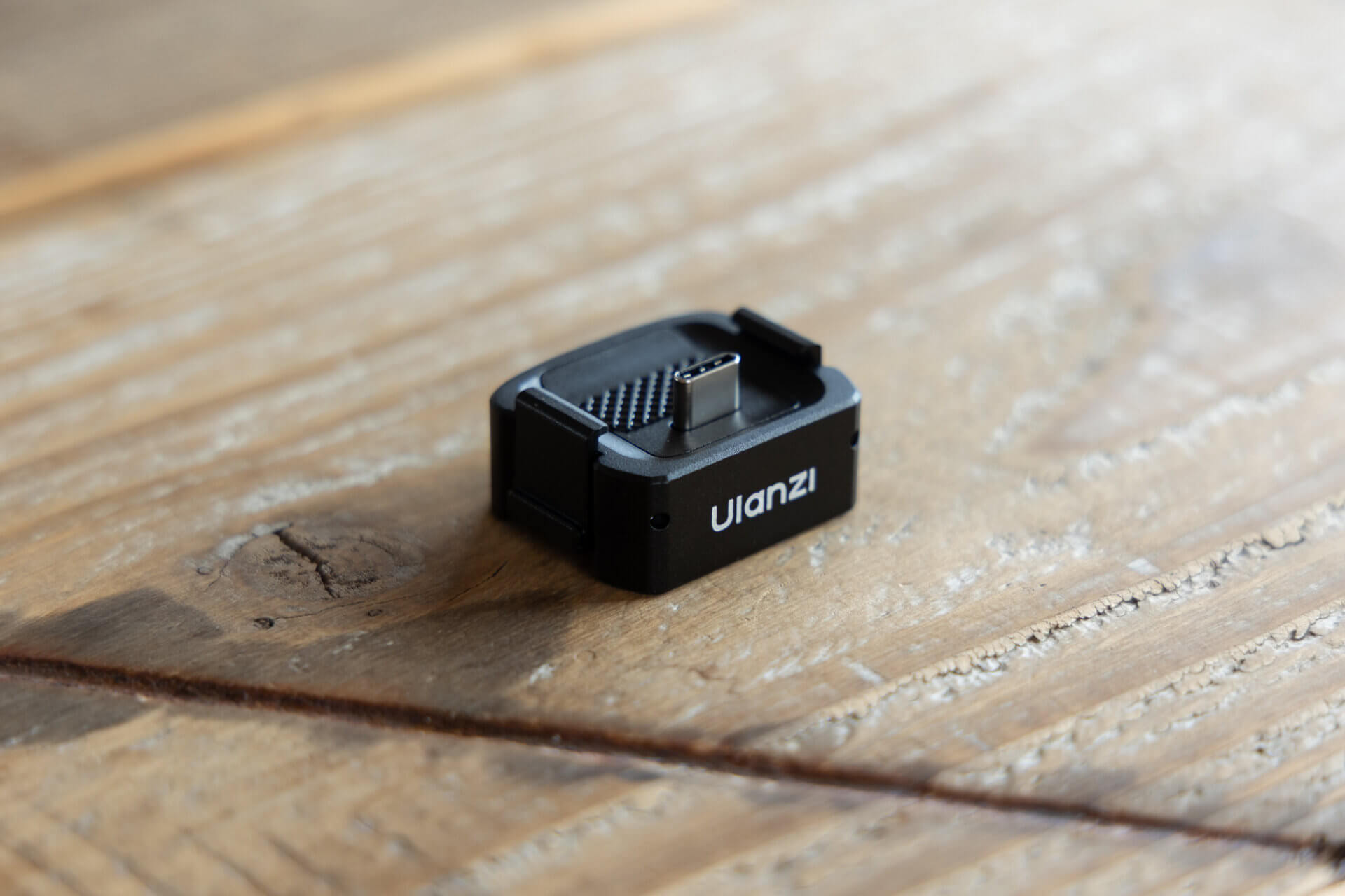 Djipocket3 ulanzi ministand 8.