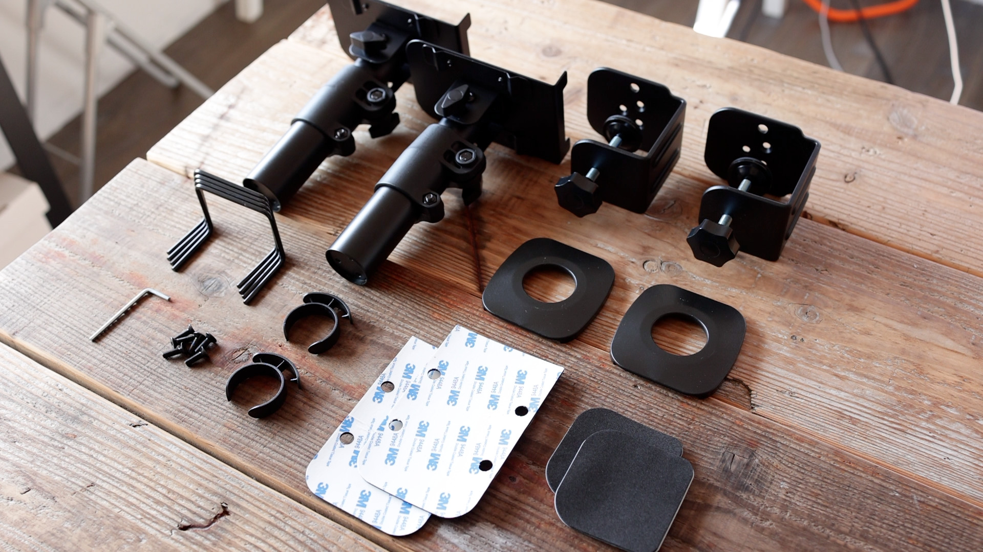 Sanwa speakerstand 5.