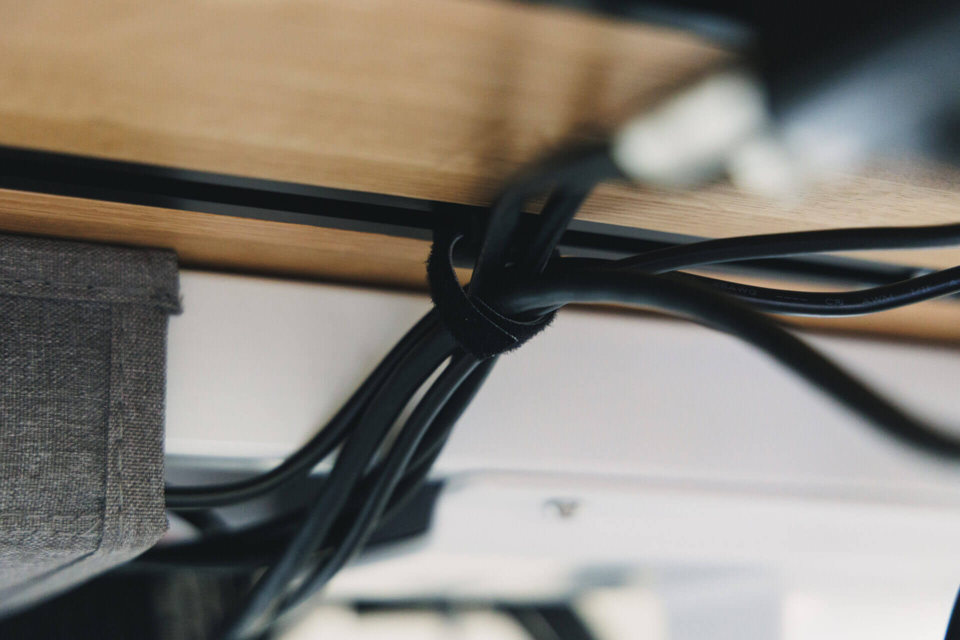 preducts-deskmodularsystem-24.jpg Preducts deskmodularsystem 24.