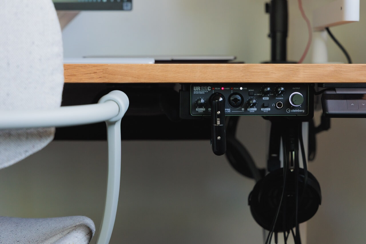 deskgadget-4.jpeg Deskgadget 4.