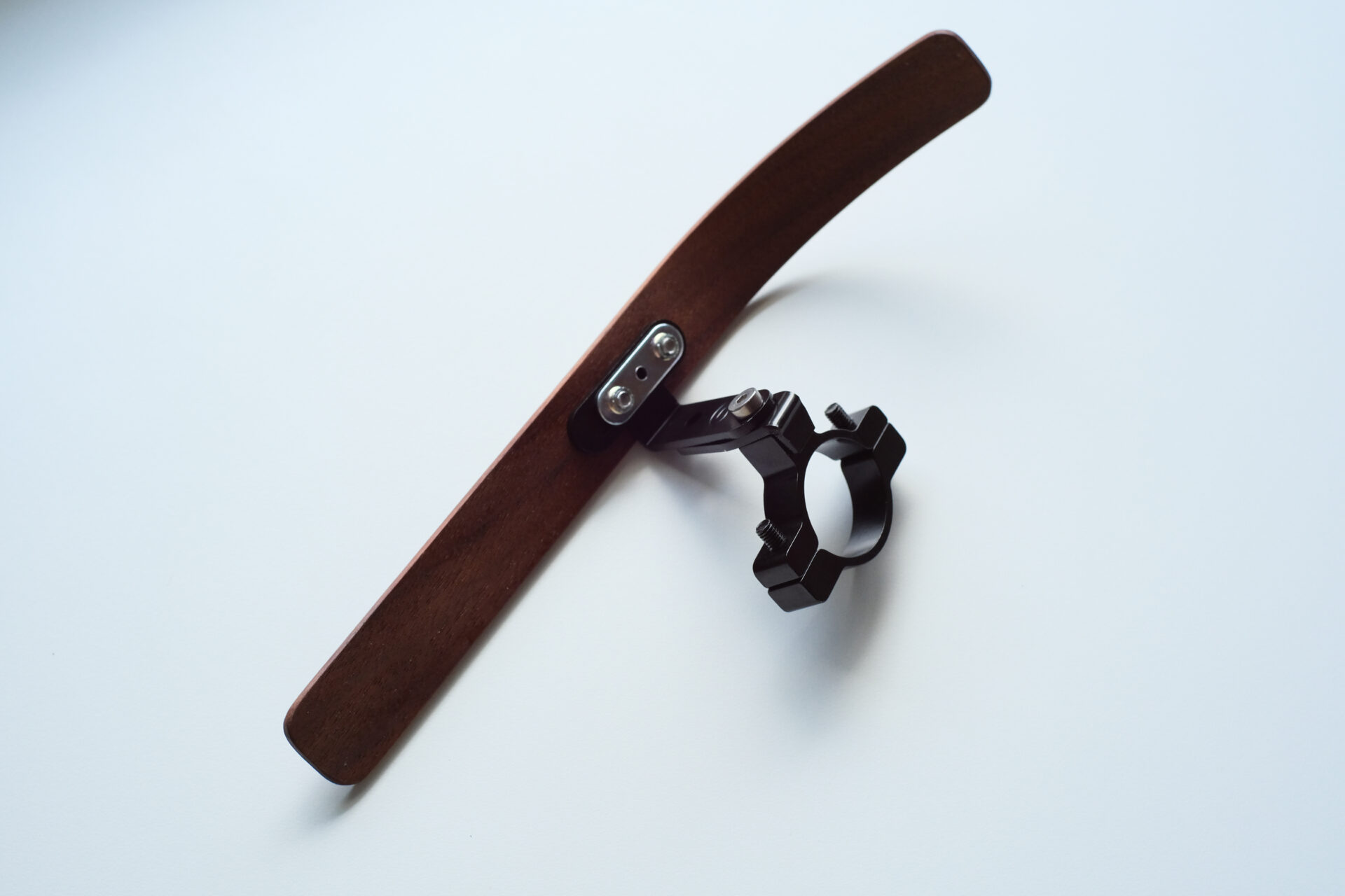 Showaind walnut chainguard 11.